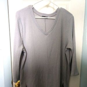 Vision gray sweater